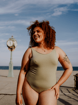 Immaculate Vegan - Piuma ONE PIECE SUNRISE