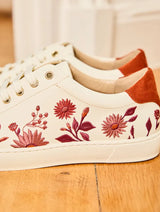 Immaculate Vegan - 257251287.webp