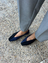 Immaculate Vegan - MOMOC Two-Tone Vegan Ballerinas | Black & Navy