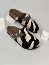 Immaculate Vegan - Momoc-spain Zebra Clogs