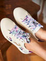 Immaculate Vegan - Minuit sur Terre Lacets Fleurs Pastel