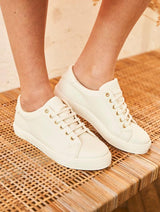 Immaculate Vegan - Minuit sur Terre Virevolte Recycled Grain Leather Vegan Sneakers | Cream