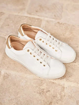 Immaculate Vegan - Minuit sur Terre Virevolte Vegan Leather Sneakers | White & Gold