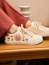 Immaculate Vegan - Minuit sur Terre Virevolte Astral