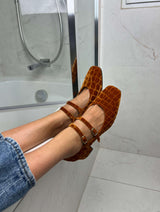 Immaculate Vegan - MOMOC Tacón midi Pigalle Caramelo