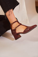 Immaculate Vegan - MOMOC Tacón midi Escamas burdeos