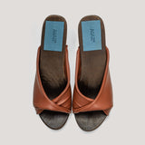 Immaculate Vegan - AGAZI All that she wants! - corn leather clogs: caramel