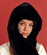 Immaculate Vegan - ASHOKA Paris Écharpe à capuche Suzon en fourrure vegan bleu nuit Unique