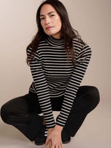 Immaculate Vegan - Baukjen Vera Organic Top 18 (UK Size 18) / Caviar Black & Soft White