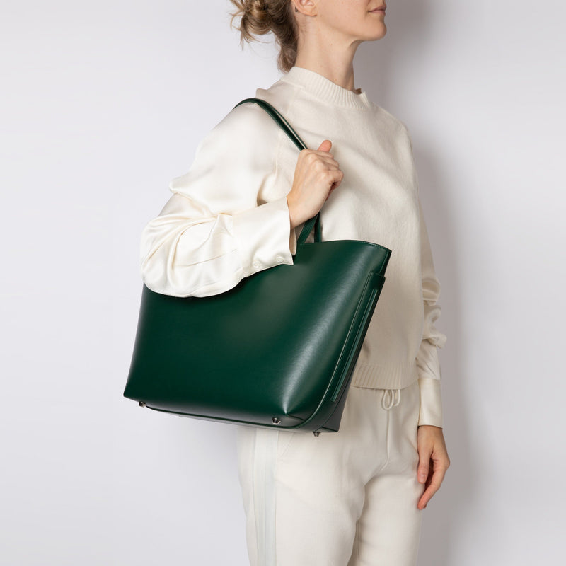 betterleather collective Ivy Tote Bag | The Ella Apple Skin