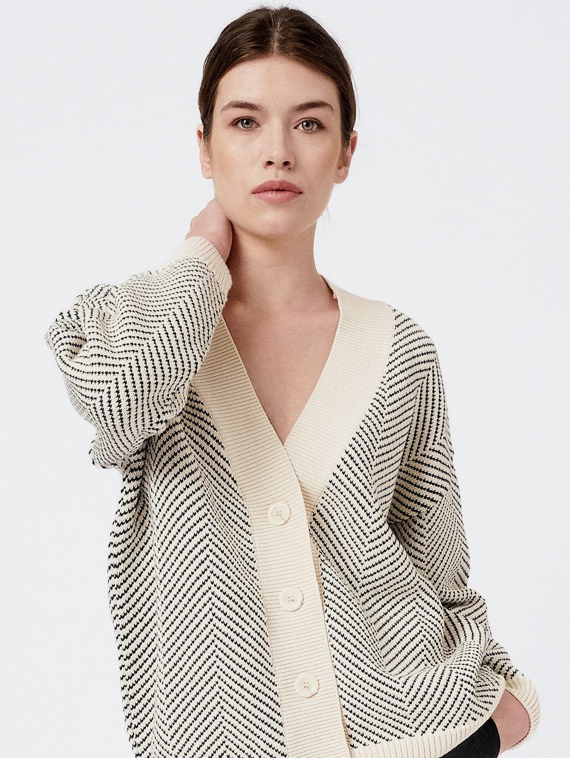 Mila.Vert - Knitted Herringbone Organic Cotton Cardigan | Cream