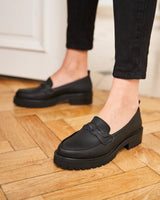 Immaculate Vegan - Minuit sur Terre Spell Recycled Grain Leather Vegan Loafers | Black