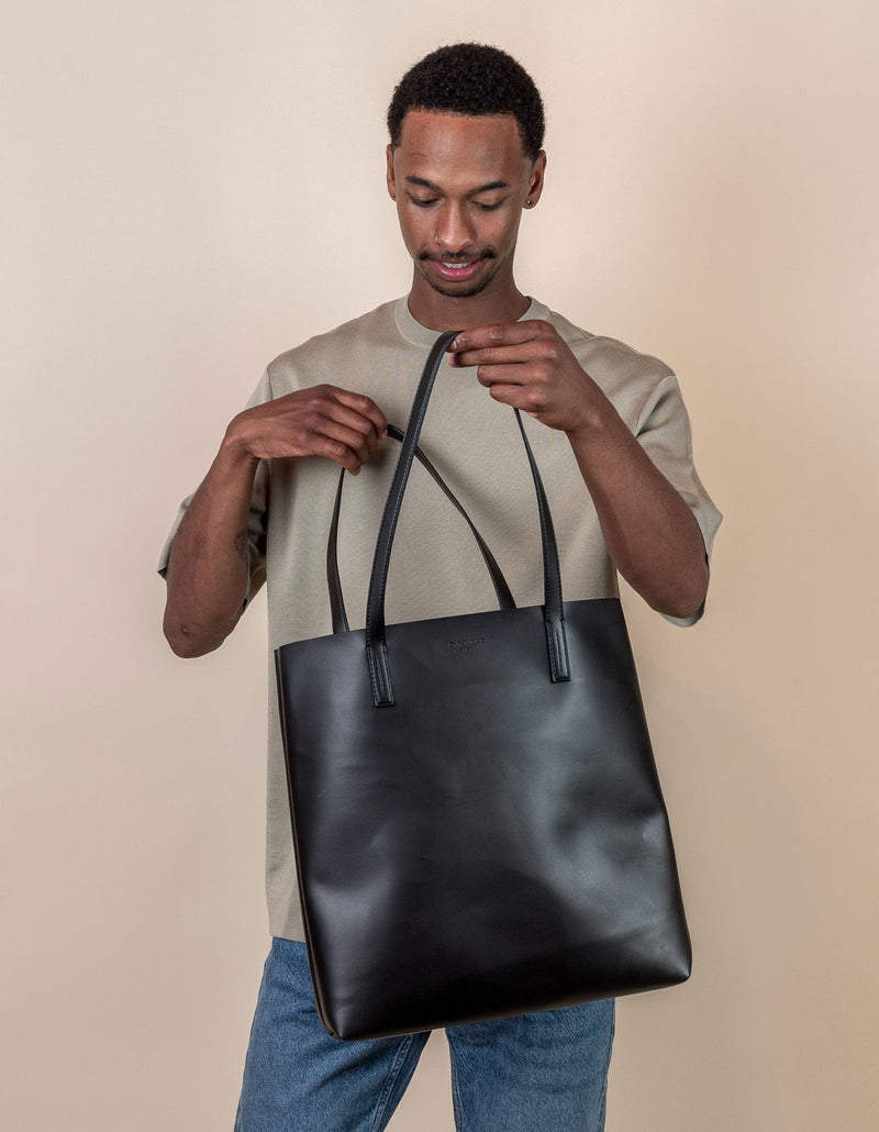 O My Bag Georgia - Black Vegan Uppeal™ Black / Vegan Uppeal™ / Large