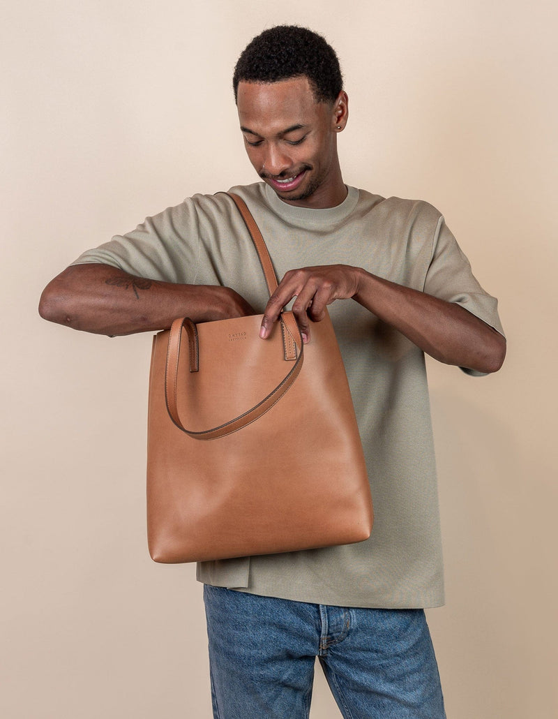 O My Bag Georgia Unisex Apple Leather Tote Vegan Bag | Brown Cognac / Vegan Uppeal™ / Large