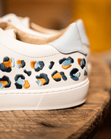Immaculate Vegan - Minuit sur Terre Virevolte Recycled Grain Leather Vegan Sneakers | Leo