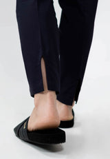Immaculate Vegan - 1 People Salo QVD -Tapered Trousers-Blackbird