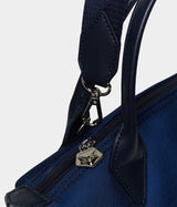 Immaculate Vegan - ASHOKA Paris Sac Pretty Apple Skin & Nylon recyclé bleu marine