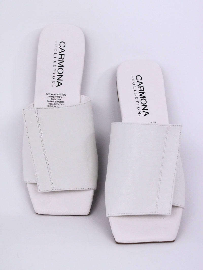 Carmona Collection Andrea Cactus Leather Vegan Sandals | White