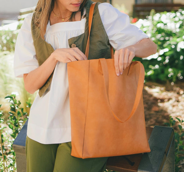 Canussa Basic Vegan Leather Everyday Tote Bag | Camel Brown