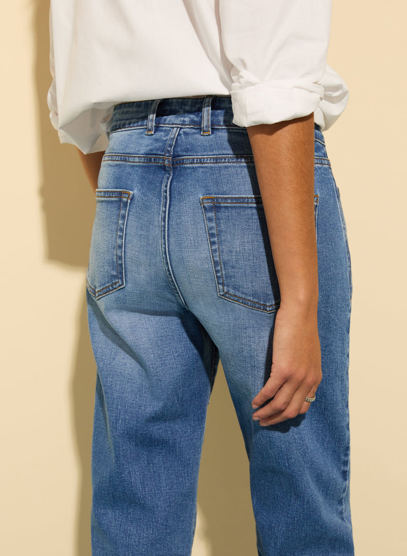 Petite Eda Organic Cotton Stretch Boyfriend Jeans | Washed Indigo