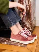 Immaculate Vegan - Minuit sur Terre Virevolte Rose des bois