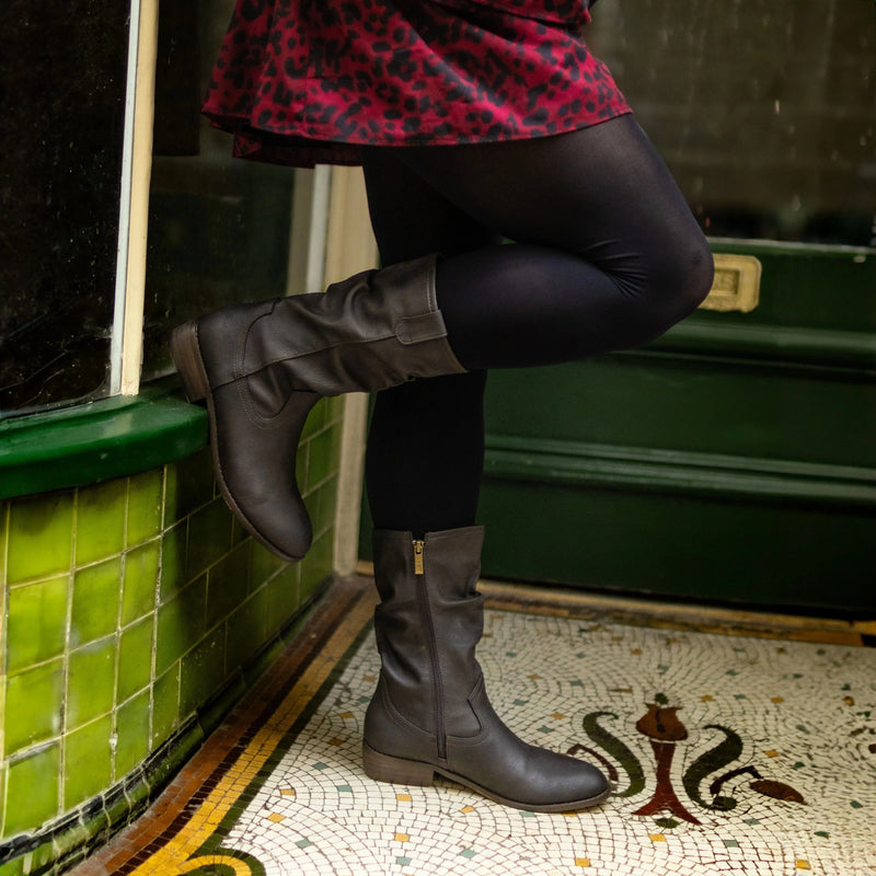 V.GAN Prune Western Boots