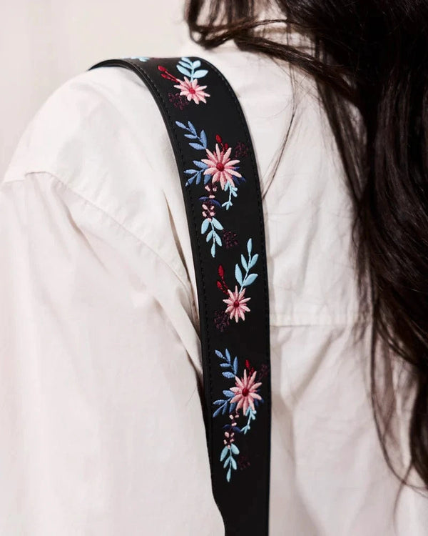 Minuit sur Terre Anse Dame de Minuit Noir