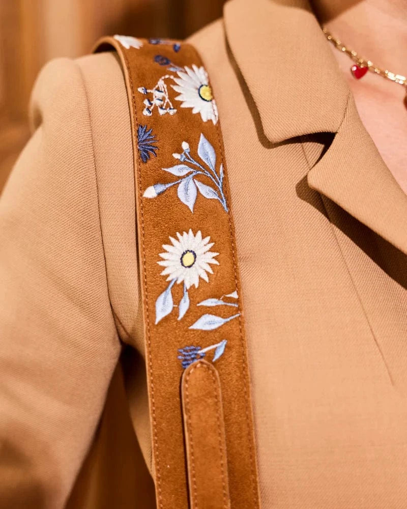 Minuit sur Terre Anse Fleurs Noisette