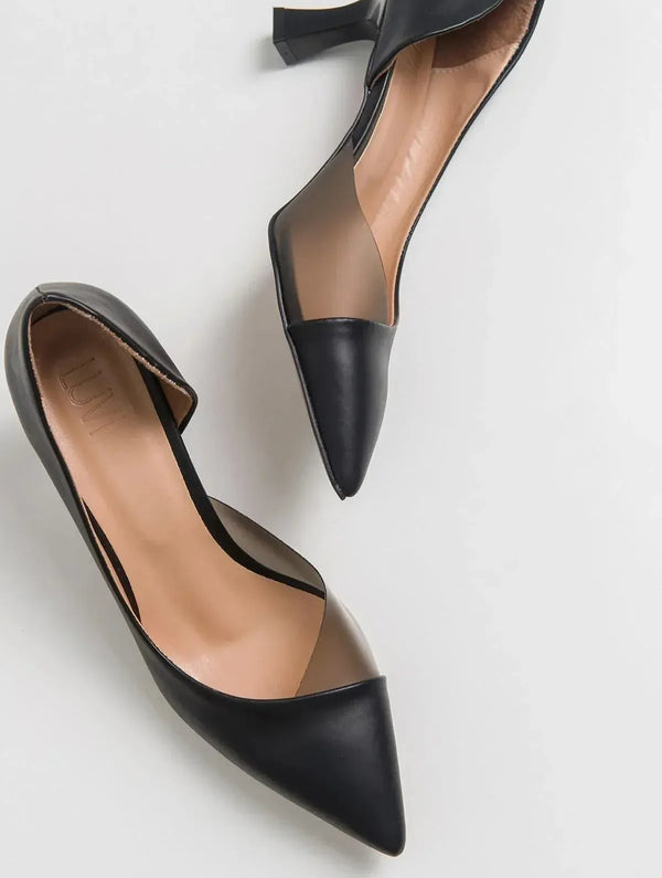 Prologue Shoes Vera Black Pointed Toe Pump (Women)