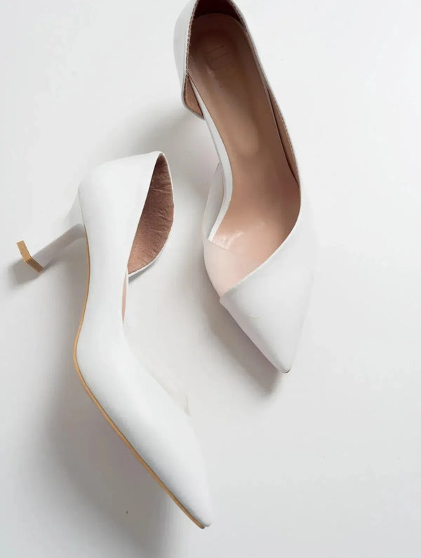 Prologue Shoes Vera White Pointed Toe Pump (Women)