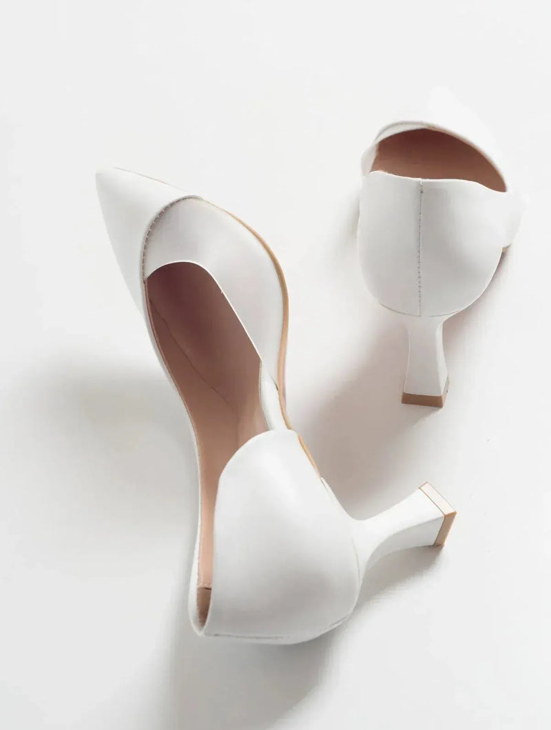 Prologue Shoes Vera White Pointed Toe Pump (Women)