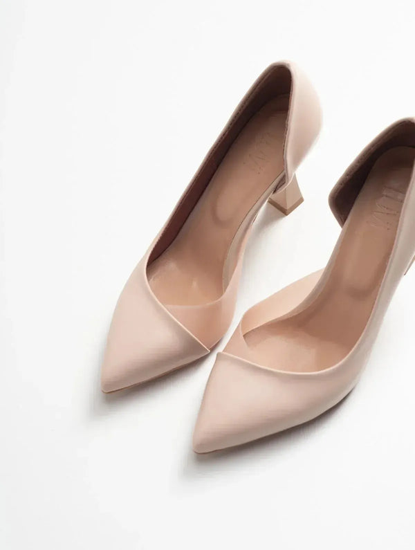 Prologue Shoes 653 - Nude Heeled Shoe (Women)