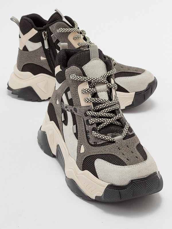 Prologue Shoes Lowel Ice Black Sneaker Boot (Women)