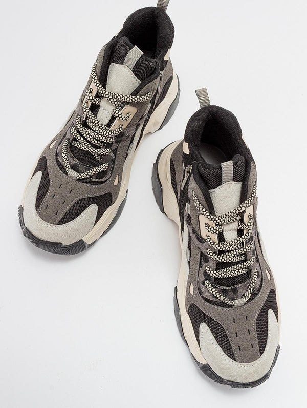 Prologue Shoes Lowel Ice Black Sneaker Boot (Women)