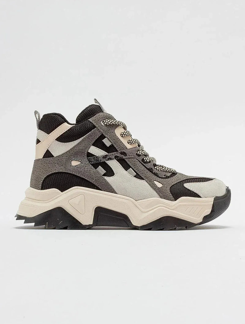 Prologue Shoes Lowel Ice Black Sneaker Boot (Women)