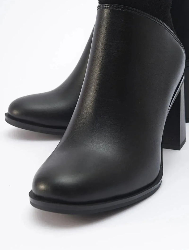 Prologue Shoes Ropa - Black Heeled Boot (Women)
