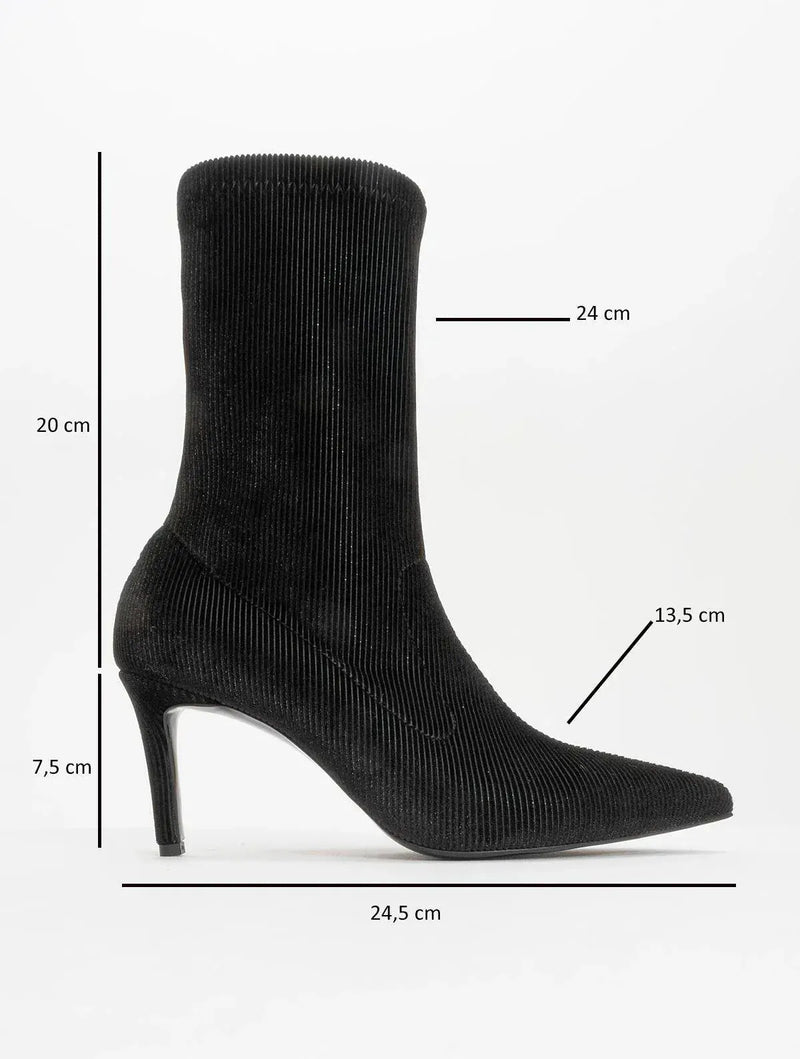 Prologue Shoes Thalin - Black Slim Heel Pointed Toe Boot (Women)