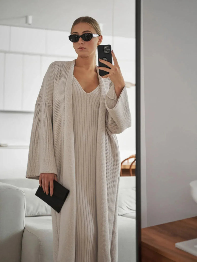 Mila.Vert Knitted ribbed V-neck dress