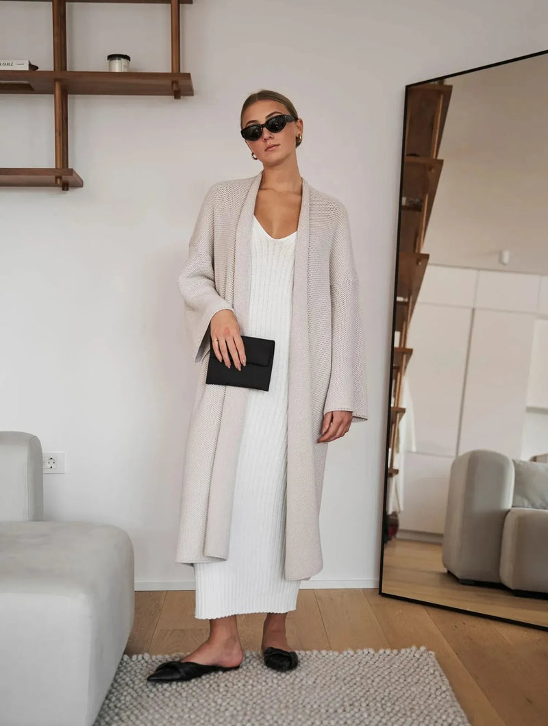 Mila.Vert Knitted ribbed V-neck dress