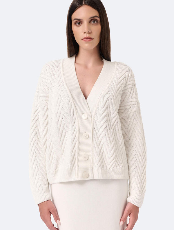 Mila.Vert Knitted herringbone line cardigan White / L-XL