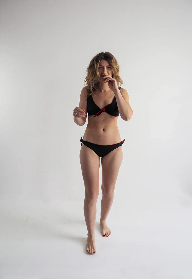 Sūndar Swim The Buriganga ECONYL® Reversible Bikini Top | Multiple Colours Black/Red / UK6 / EU34 / US2