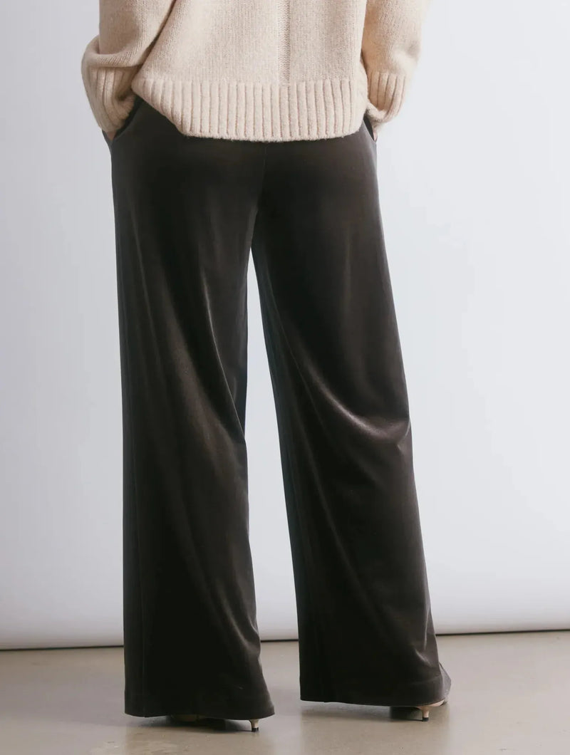 Albaray Velvet Wide Leg Trousers