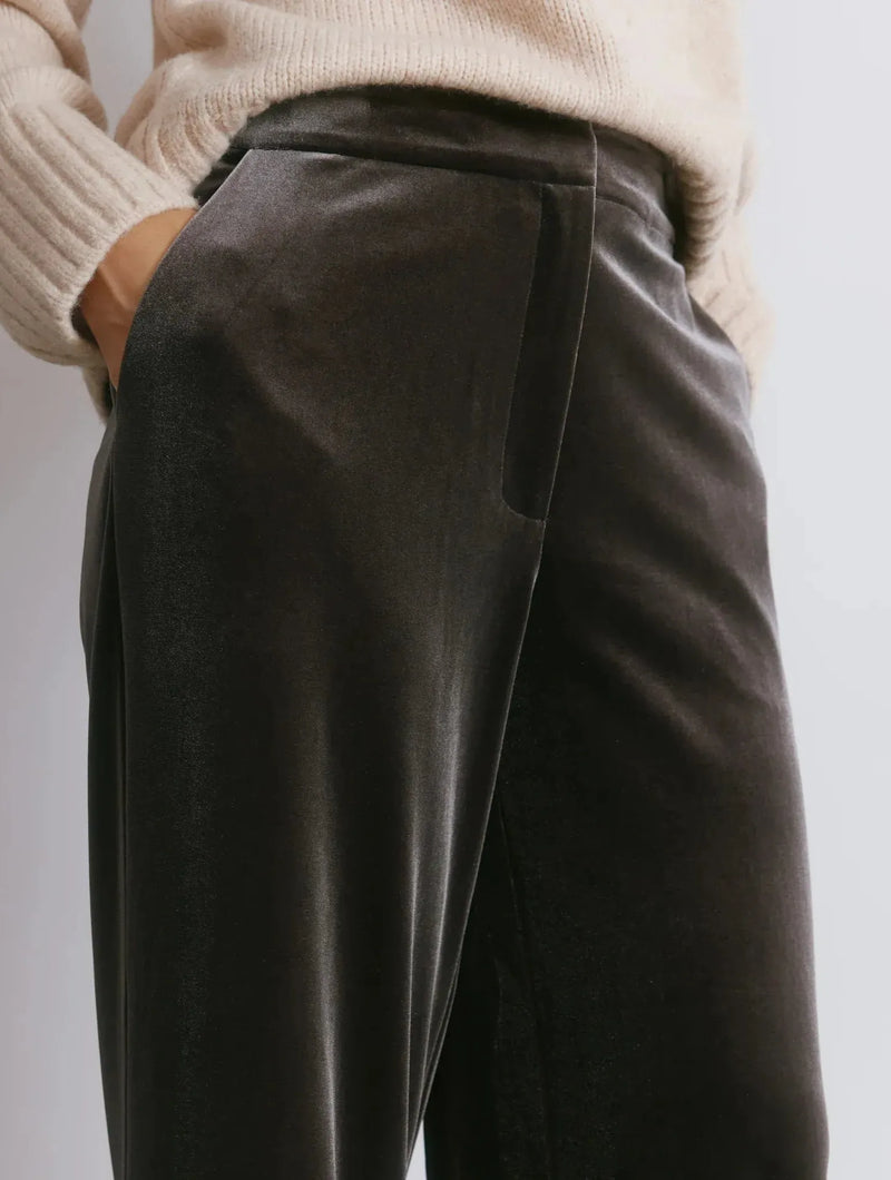 Albaray Velvet Wide Leg Trousers