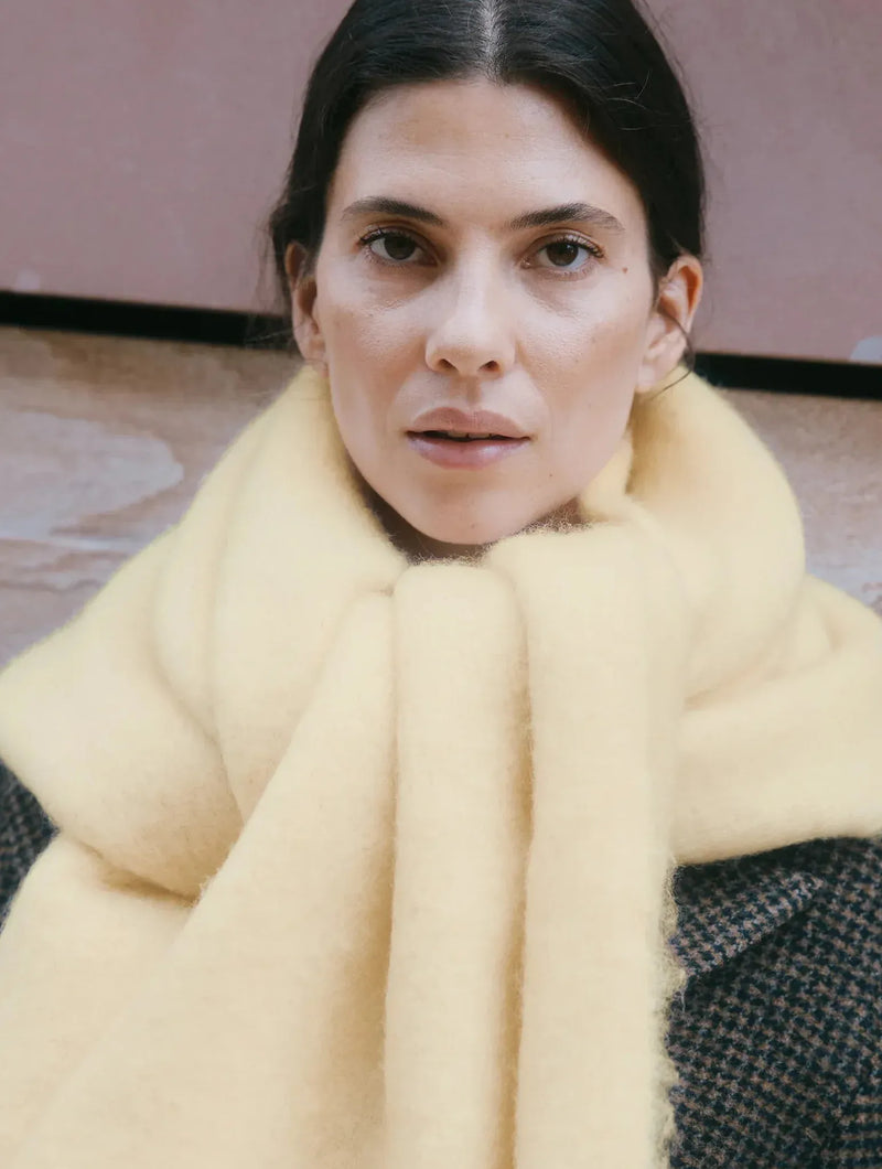 Albaray Butter Yellow Fluffy Scarf One size