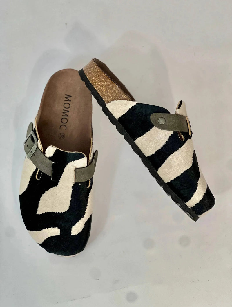 Momoc-spain Zebra Clogs