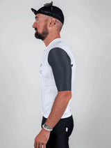Immaculate Vegan - PLANT ATHLETIC Men's SS Pro Jersey / Great White