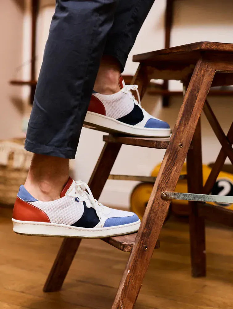 Minuit sur Terre Max Bleu Brique