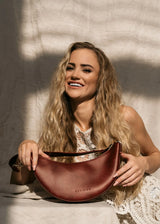 Immaculate Vegan - Estimon MINI HOBO z kukurydzy bordowa