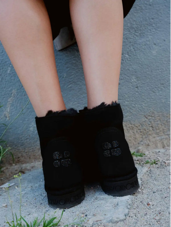 Classic Unisex Vegan Faux Sheepskin Short Boots | Black Crystal