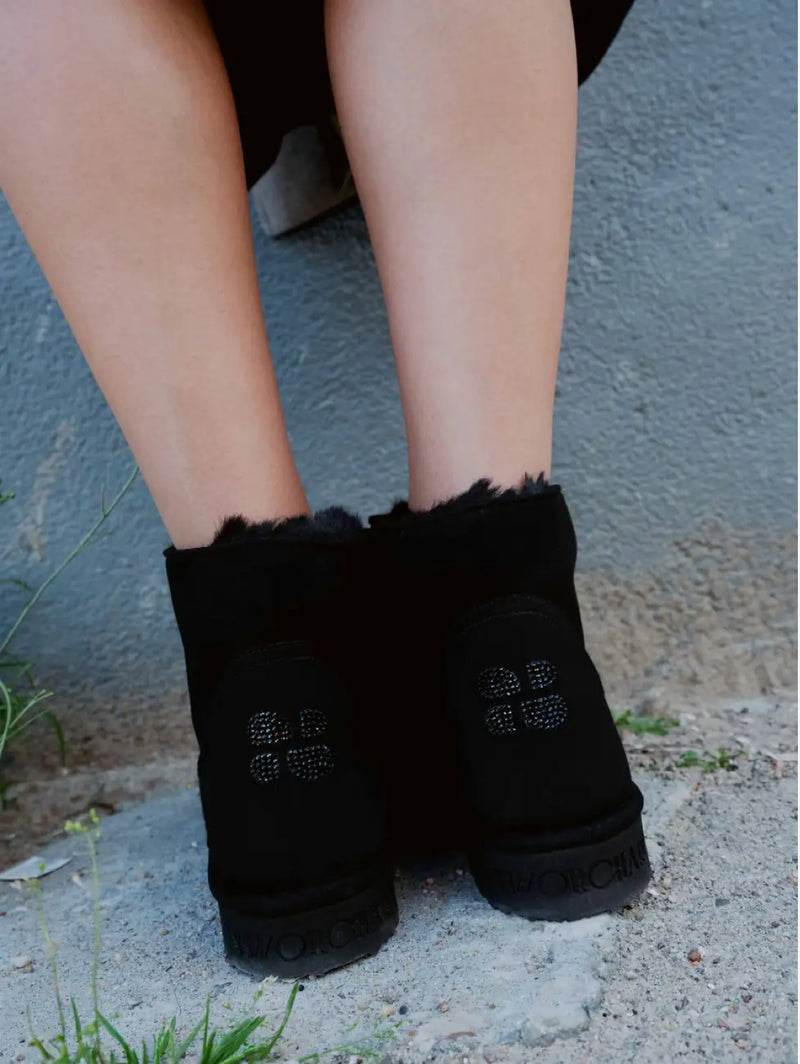 Classic Unisex Vegan Faux Sheepskin Short Boots | Black Crystal